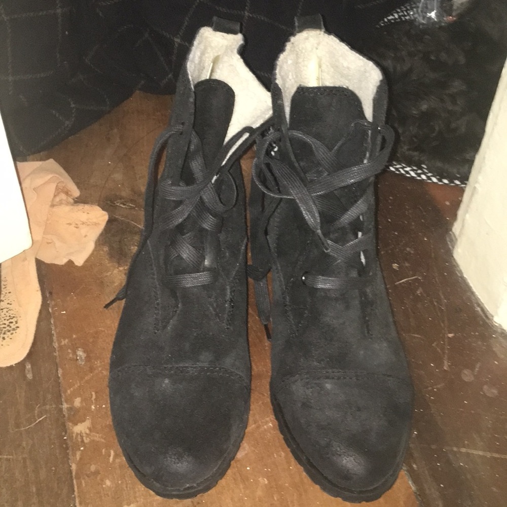 Brand new Naturalizer boots